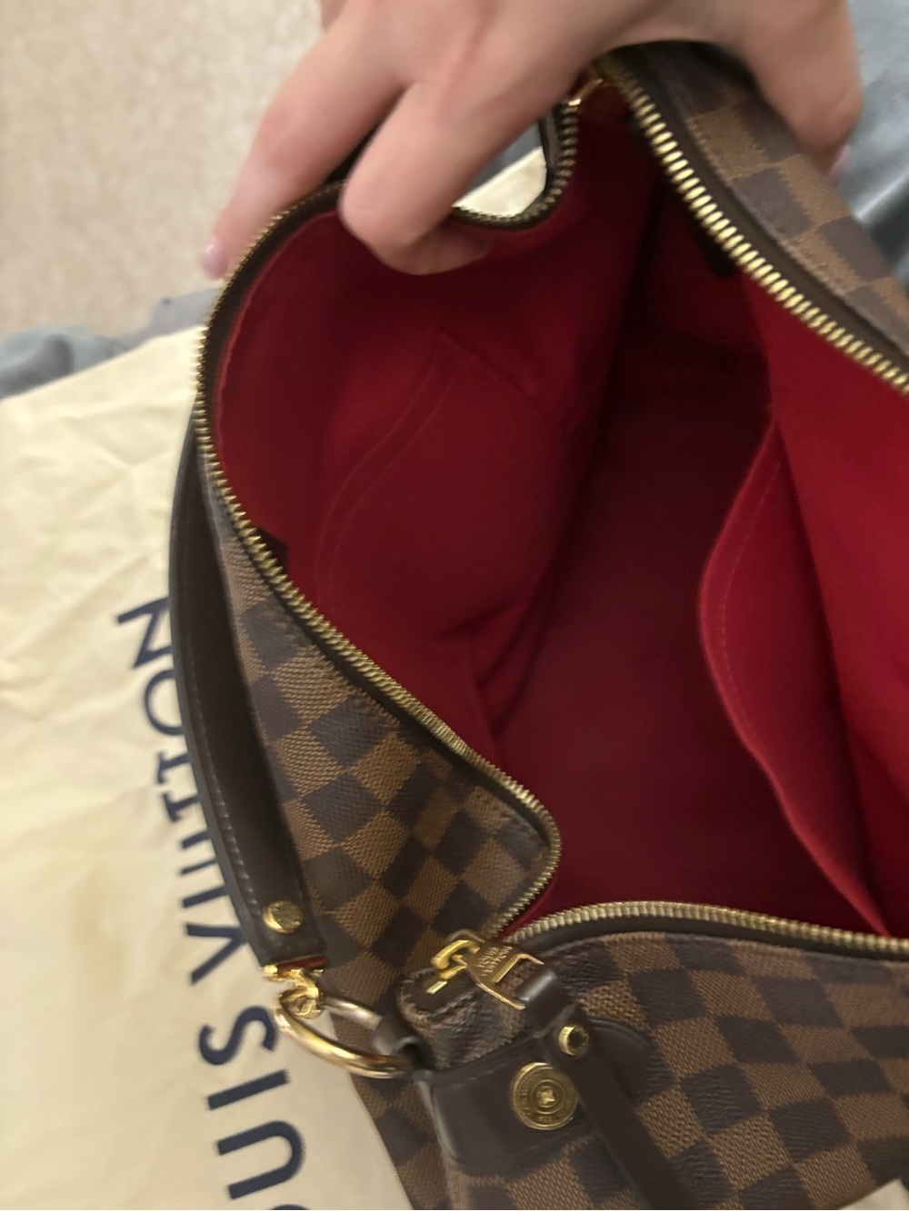 Louis Vuitton Brown Damier Ebene Shoulder Bag with Red Accent - Picture 6 of 6